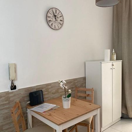 La Casa Di Flo Hotel Napoli Eksteriør billede