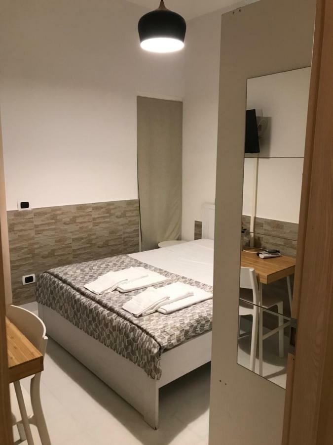La Casa Di Flo Hotel Napoli Eksteriør billede