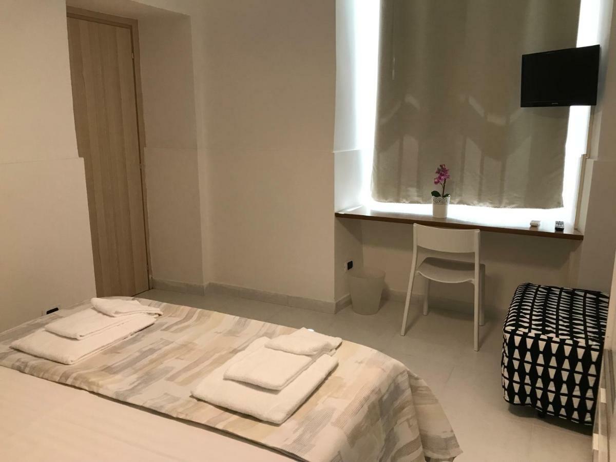 La Casa Di Flo Hotel Napoli Eksteriør billede